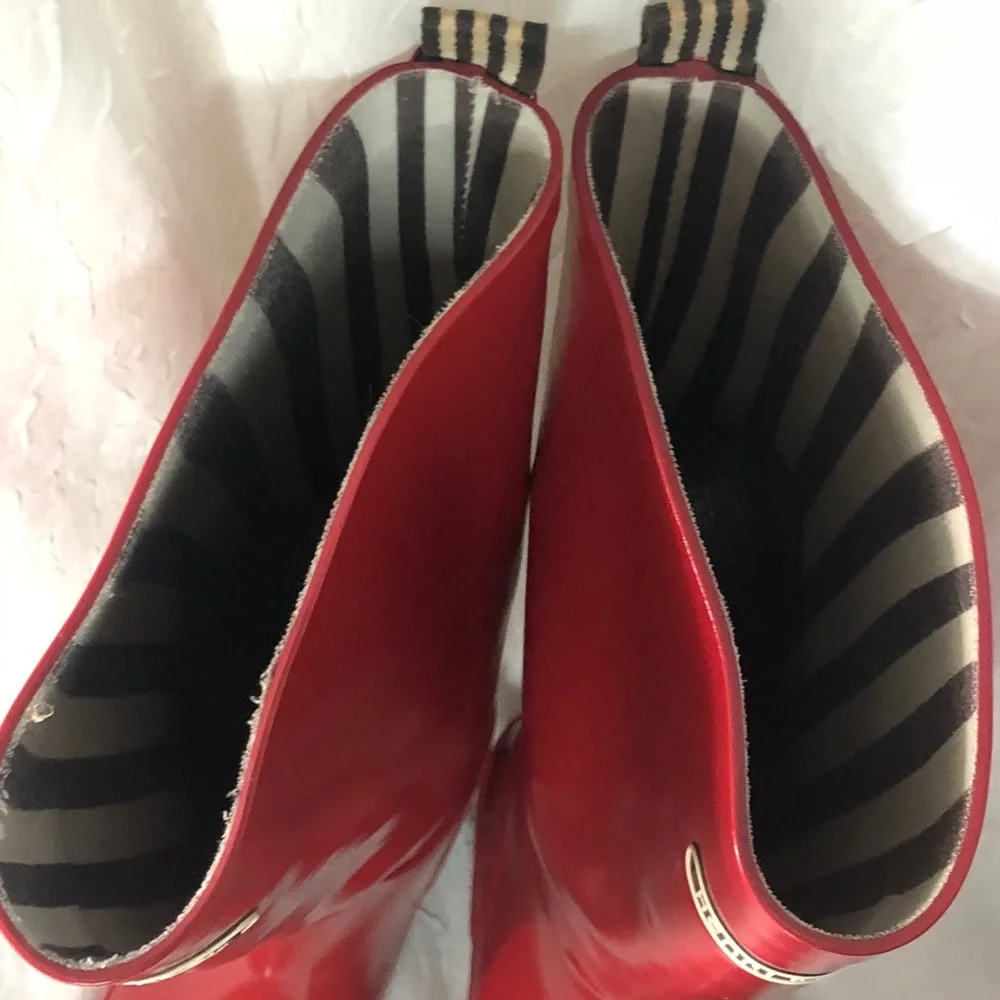 Henri Bendel Red Winter & Rain Boots - Picture 4 of 4